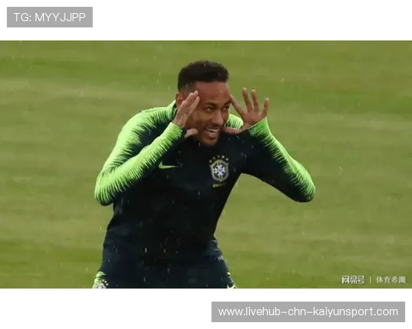 多特蒙德拟引入内马尔式的边路突破方案，提升进攻火力