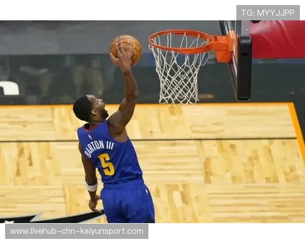 成都核心脚踝伤情稳定，复出时间被提前预估